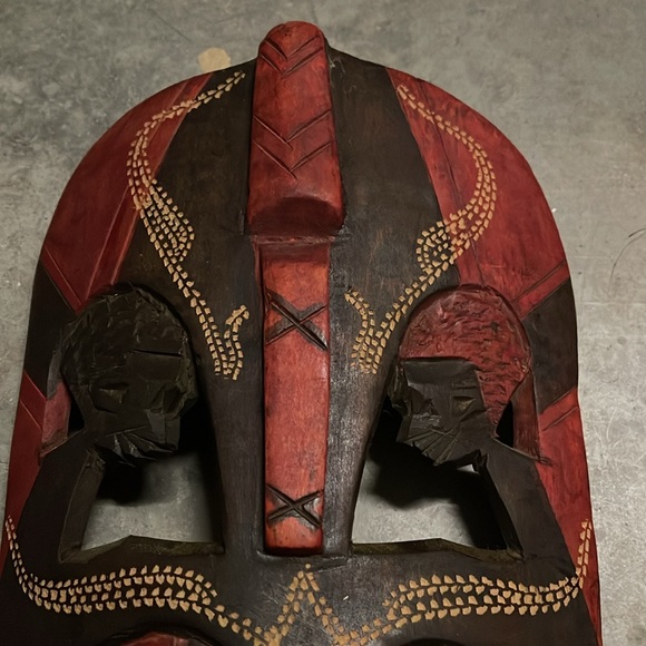 2 Wooden African Masks - Real African tribal masks bought in Kenya - RARE - Picture 4 of 7